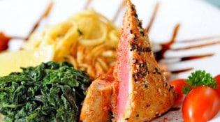 Les Pins Parasols - Un plat
