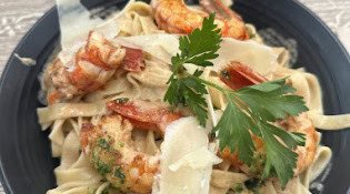 Chez Banù - Un plat