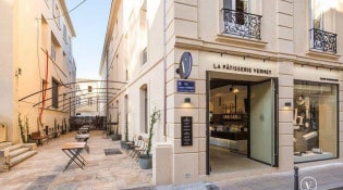 La Patisserie Vernet - La façade du restaurant