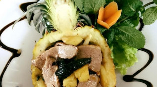 Chez An - Canard sauté à l’ananas