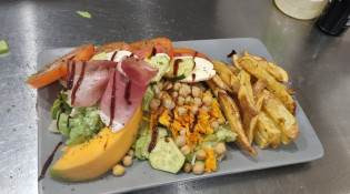 Ô Bistrot Des Halles - Un plat