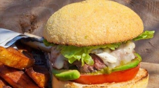 La Bergerie - Un burger, frites 