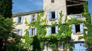 Auberge des Papes - La façade du restaurant