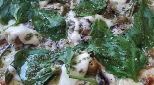 Le Chat Perché - Une pizza