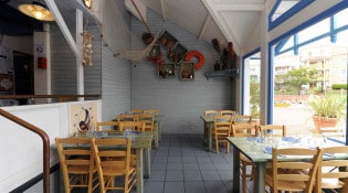 La Pizzeria du lac - La salle de restauration