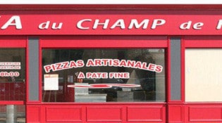 Pizza du Champ de Foire - La façade de la pizzeria