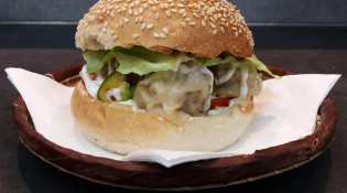 Aux 974 Saveurs - Un burger