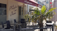 Le Sanglier Qui Fume - La terrasse