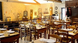 Les Tables du Bistrot - La salle de restauration 