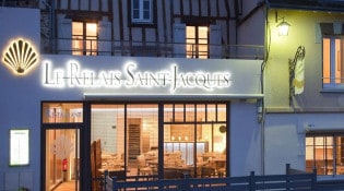 Le Relais Saint Jacques - La façade du restaurant