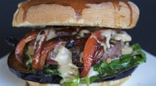 La grange du clos de besse - Un burger
