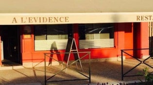 A L'Evidence - La façade du bistrot