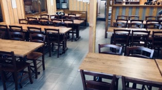 La Cabane - La salle de restauration 