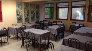 A Table - La salle de restauration