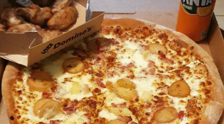 Domino's Pizza - Une pizza
