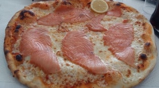 Bella Napoli - Une pizza