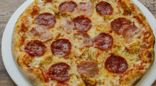 Casa Streat - Une pizza