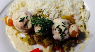 L'Atelier - Brochette de filet de sole, sauce à l' estragon, riz et compotée de fenouil