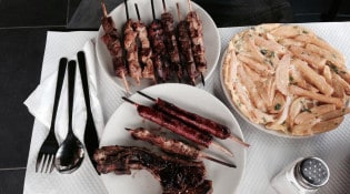 Le Petit Paris - Grillades et brochettes