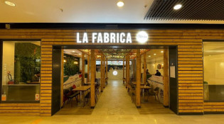 La Fabrica O'Parinor - La façade