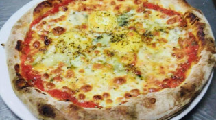 Rimini - Une pizza