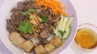 La Maison de Diep - Bò bún