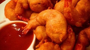 Le Man Lounge - Des beignets de crevettes 