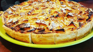 Backstage Café - Tarte normande