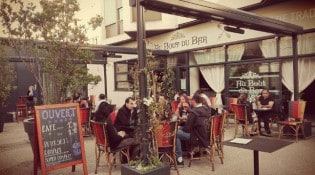 Au bout du bar - La terrasse