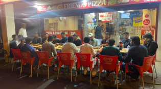 Friends Pizza - La façade