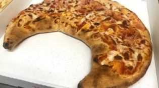 Groslay Pizza - Un calzone