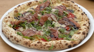 Casa Pepe - Une pizza