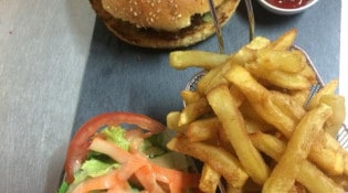 Le Scoop - Une planche burger 