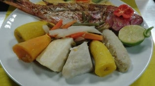 Bouche B - Un plat à base de poisson