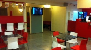 Stile Pizza - intérieure de la pizzeria