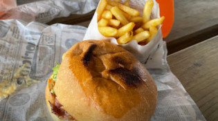 Madin Food - Un burger, frites