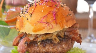 Pura Vida - Un burger