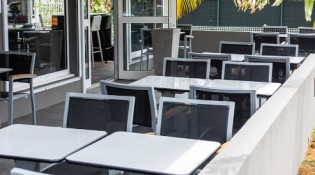 Baguet Shop - La terrasse