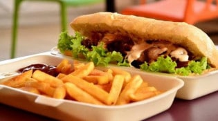 King Guyane - Un sandwich, frites