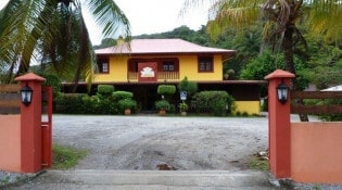 La Villa - La façade du restaurant