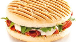 Mezzo Di Pasta - Un burger