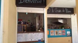 Ô Ti Grain de Poivre - La façade du restaurant