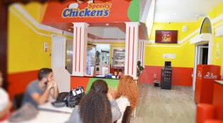 Speedy Chicken's - La salle de restauration