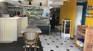 Café Moutarde - La salle de restauration 