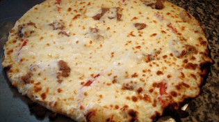 Caza - Une pizza