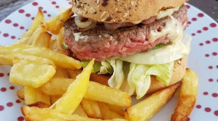 Japounette Burger - Un burger, frites