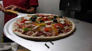 La Fringadalle - Une pizza