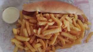 La Frite d'Or - Un hot dog, frites