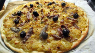 La Pizz'a huche - Une pissaladière