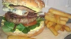 La Roulotte Gourmande - un burger